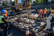 Khám phá quan tài La Mã 2.000 năm tuổi với đồ tùy táng cực hiếm