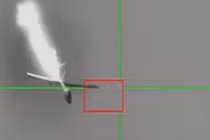 Cột lửa và khói khổng lồ bốc cao sau một vụ không kích ban đêm nhằm vào khu vực đô thị, cho thấy mức độ leo thang nghiêm trọng của xung đột tại Trung Đông.