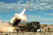 Mỹ thử nghiệm vũ khí mạnh gấp đôi HIMARS, cuộc cách mạnh cho pháo binh