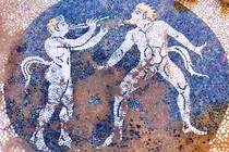 Lộ diện sàn khảm sỏi khắc thần rừng Hy Lạp chứa thông tin 'mật'