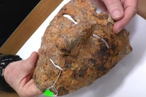 Mặt nạ diễu hành La Mã cổ hé lộ nghi lễ bí ẩn