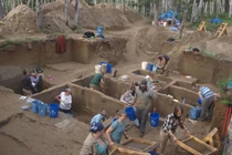 Khám phá địa điểm cắm trại 14.000 năm tuổi ở Alaska