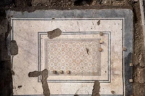 Phá vỡ bí ẩn thành phố cổ Aquilea qua bức tranh sàn khảm quý