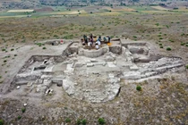 Tàn tích vương cung thánh đường ở thành cổ Lystra giấu bí ẩn gì?