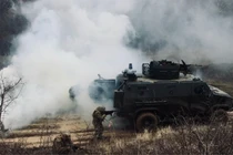 Đàm phán bế tắc, Ukraine liều mình tấn công Kursk để đổi vận