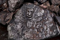 Phát hiện hình chạm khắc 2.000 năm tuổi lộ ra giữa mùa hạn hán