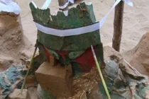 Mở mộ cổ, bất ngờ phát hiện bộ dụng cụ phẫu thuật 1.000 năm tuổi