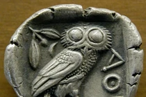 Giật mình sự thật hình chim cú trên đồng tiền cổ Hy Lạp 