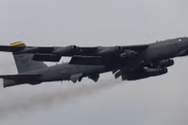 Iran có thể bắn hạ "pháo đài bay" B-52 trong trận chiến quyết định?