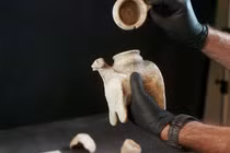 Khám phá bộ đồ dùng nghi lễ 3.300 năm tuổi tại Tel Megiddo