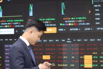 [VIDEO] Khối ngoại bán ròng kỷ lục 75.000 tỉ, cần gấp công cụ phòng vệ tỉ giá