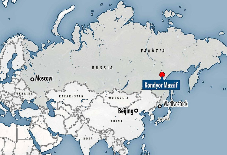 Su that chan dong “nui kho bau” chat day vang, da quy cua Nga-Hinh-9