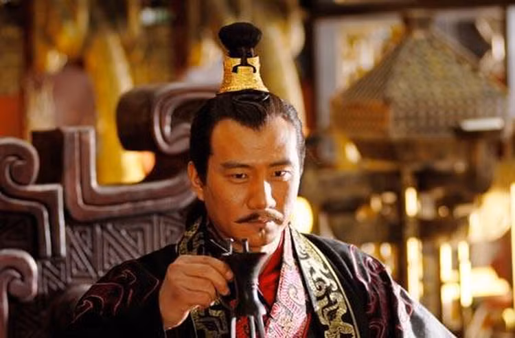 Thuc hu lang mo co 3.000 thanh bao kiem khien bao nguoi khao khat-Hinh-4