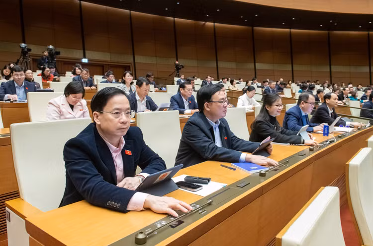 Quốc hội chính thức thông qua Luật Tổ chức Chính phủ (sửa đổi) Quoc hoi chinh thuc thong qua Luat To chuc Chinh phu (sua doi)