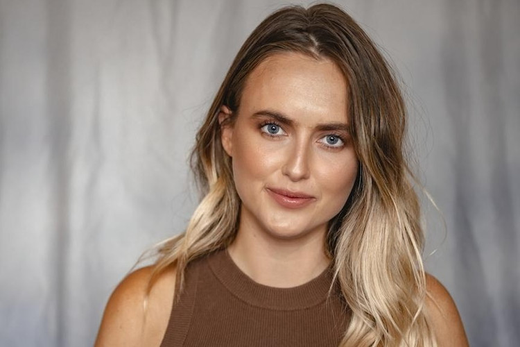 Dao duoc cuc vang 3,3 ty dong, co gai mung suyt ngat-Hinh-5