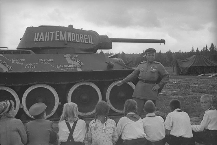 Anh hiem hoi ve cuoc song o Lien Xo nam 1945-Hinh-10