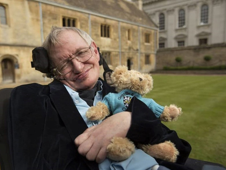Chấn động tiên đoán thời điểm loài người tuyệt diệt của Stephen Hawking - Hình 7 Chan dong tien doan thoi diem loai nguoi tuyet diet cua Stephen Hawking-Hinh-7