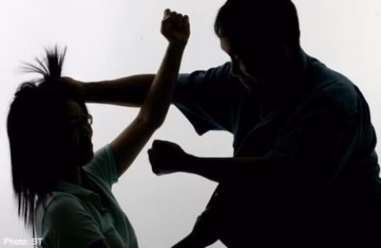 Hai Duong: Danh nhau, hai vo chong bi xu phat tong 36,5 trieu