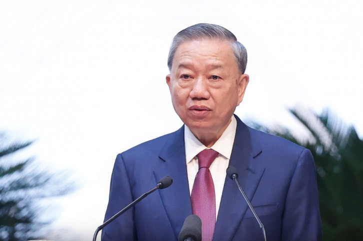 Tổng Bí thư, Chủ tịch nước thăm hỏi đồng bào bị ảnh hưởng bão số 3 Yagi Tong Bi thu, Chu tich nuoc tham hoi dong bao bi anh huong bao so 3 Yagi