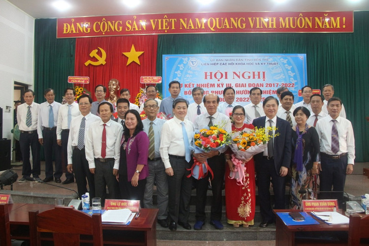 Phat huy vai tro doi ngu tri thuc KHCN tinh Ben Tre-Hinh-3