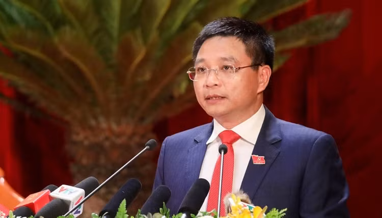 Thach thuc voi ong Nguyen Van Thang khi ngoi “ghe nong” Bo truong GTVT-Hinh-7