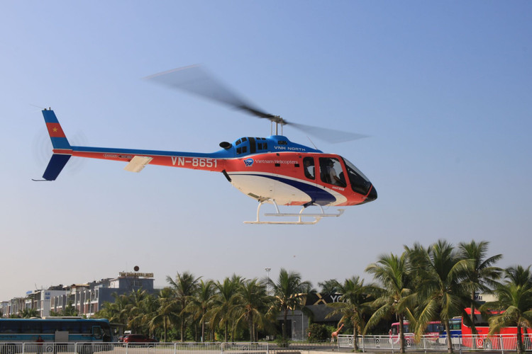 May bay truc thang roi o vung bien Quang Ninh - Hai Phong, 5 nguoi gap nan