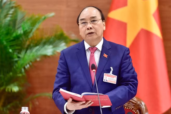 Trung uong dong y de ong Nguyen Xuan Phuc thoi lam Chu tich nuoc