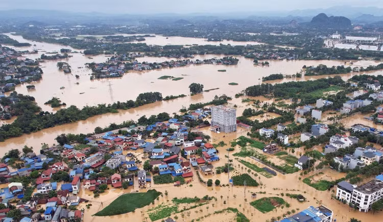 Hoi Nha bao Viet Nam keu goi ung ho khac phuc bao so 3 Yagi