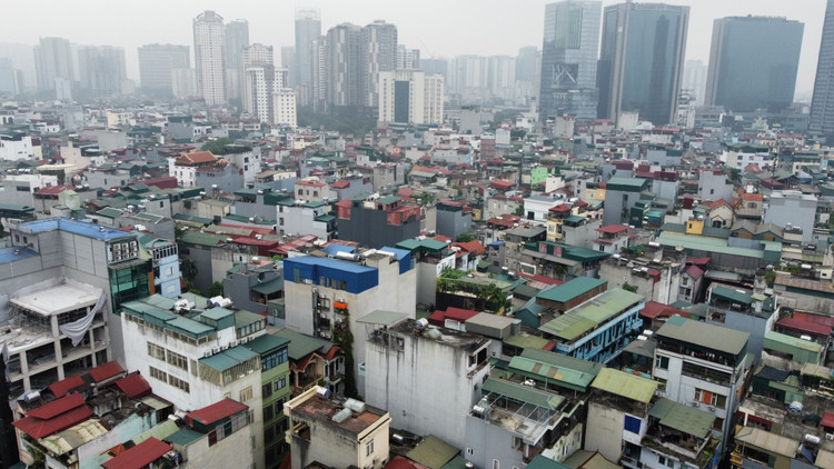 Giat minh loi vao hien truong vu chay 14 nguoi chet o Ha Noi