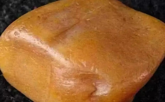 Di dao mang, lao nong nhat duoc hon da vang gan 2.000 ty dong-Hinh-6