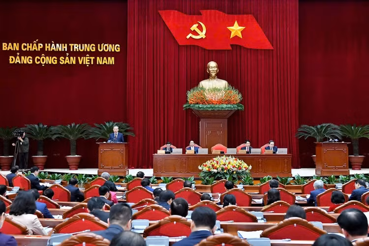 Nguoi chong tham nhung, lang phi, tieu cuc duoc bao ve the nao?