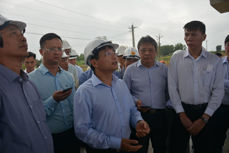 Hành động quyết liệt Bộ trưởng GTVT Nguyễn Văn Thắng sau khi nhậm chức - Hình 7 Hanh dong quyet liet Bo truong GTVT Nguyen Van Thang sau khi nham chuc-Hinh-7