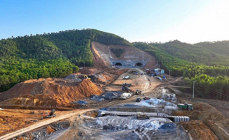 Hành động quyết liệt Bộ trưởng GTVT Nguyễn Văn Thắng sau khi nhậm chức - Hình 5 Hanh dong quyet liet Bo truong GTVT Nguyen Van Thang sau khi nham chuc-Hinh-5