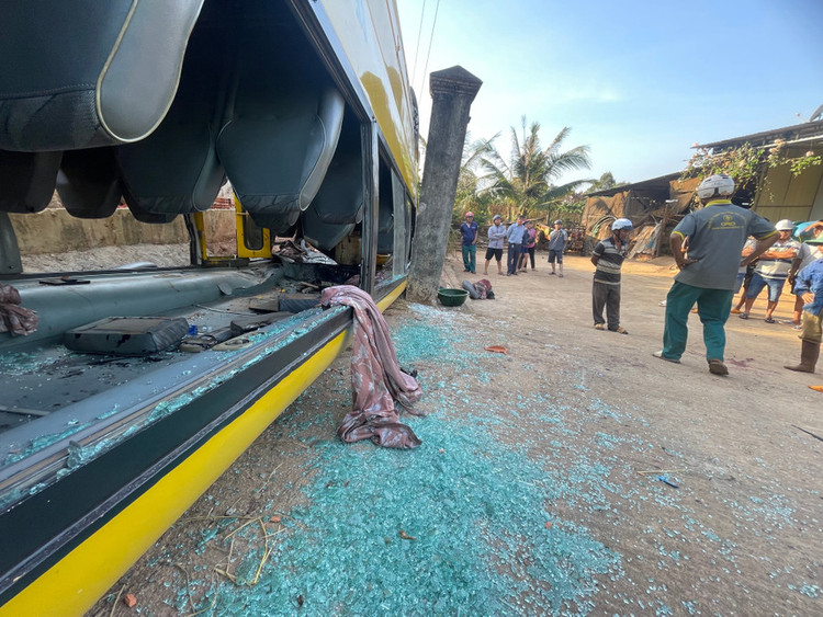 Vu lat xe tren QL19: Phuong tien nien han su dung den 2027