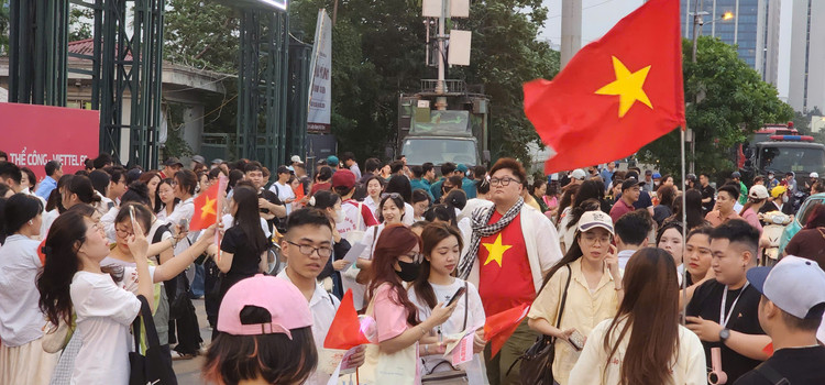 Gioi tre do ve san My Dinh cho don “Hen uoc Bac Nam“-Hinh-4