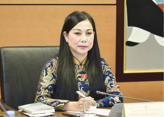 Cuu Bi thu Vinh Phuc Hoang Thi Thuy Lan bi truy to toi Nhan hoi lo