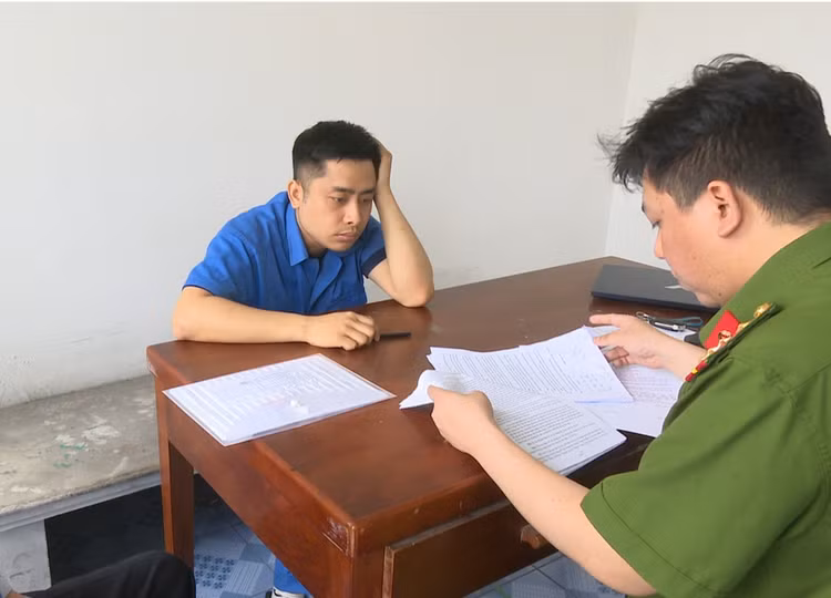 Chan dung 13 doi tuong va toi danh trong vu an Bui Dinh Khanh