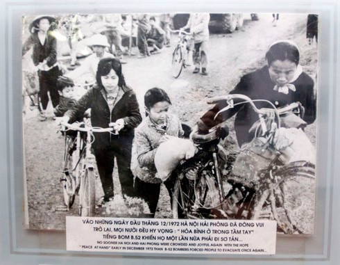 Anh vo gia: 12 ngay dem “Ha Noi - Dien Bien Phu tren khong”-Hinh-8