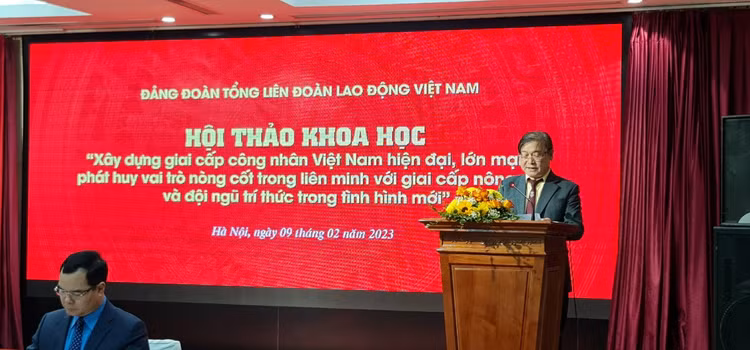 Xay dung giai cap cong nhan hien dai, lon manh-Hinh-2