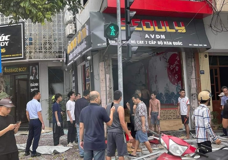 Hai Duong: Xay ra vu no tai quan an, 2 nguoi bi thuong