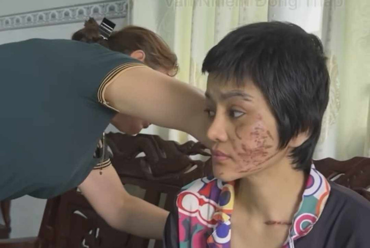 Thai phu Kien Giang to chong bao hanh: Co can cu de khoi to vu an?