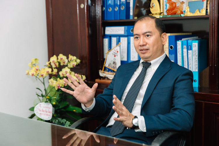 Can dat ra muc gia tran cho nha o xa hoi