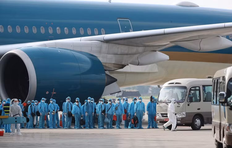 Nhung ai bi de nghi truy to giai doan 2 “chuyen bay giai cuu”?