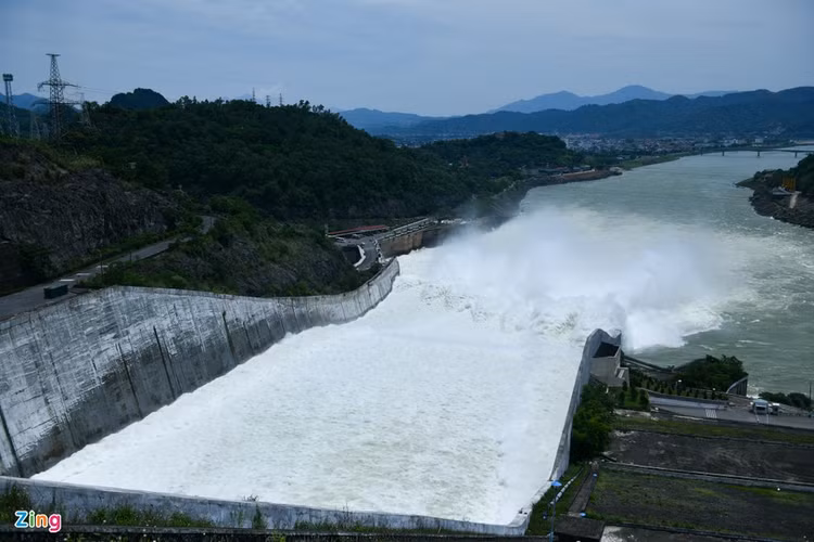 Vi sao thuy dien Hoa Binh duoc ca ngoi ky tich the ky 20?-Hinh-7