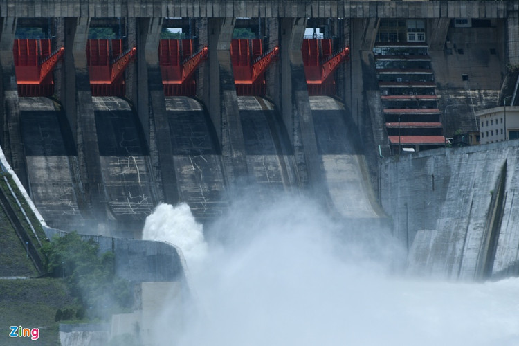 Vi sao thuy dien Hoa Binh duoc ca ngoi ky tich the ky 20?-Hinh-8