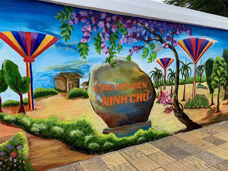 Man nhan buc tuong tranh bich hoa Ninh Thuan xac lap ky luc VN-Hinh-6