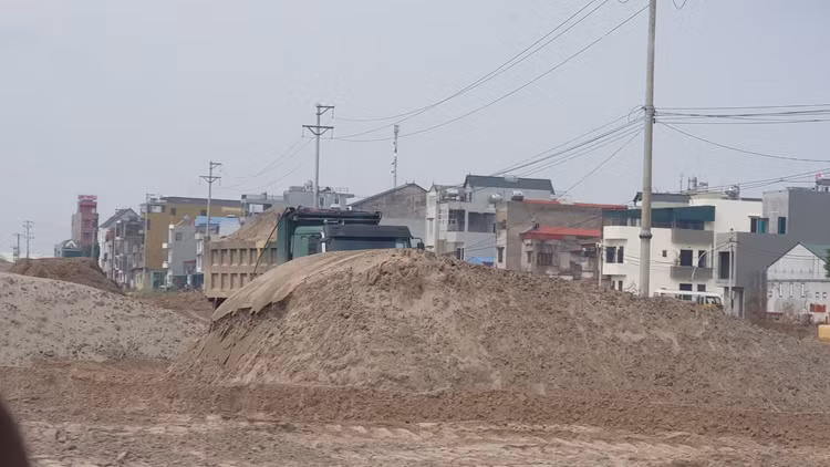 Hai Duong: Nhieu xe co dau hieu qua tai luu thong duong tinh 390C-Hinh-5