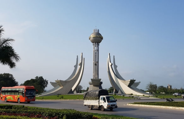 Vì sao Thanh Hóa, Nghệ An không thuộc diện sáp nhập tỉnh? Vi sao Thanh Hoa, Nghe An khong thuoc dien sap nhap tinh?