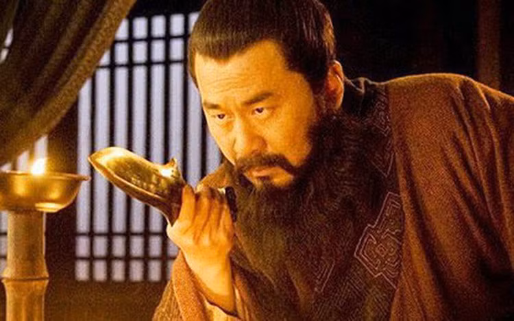 Nhan tai nao roi bo Luu Bi, dau quan cho Tao Thao?-Hinh-8