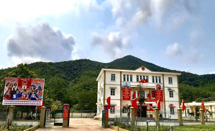 Quảng Ninh tạm dừng tuyển dụng công chức cấp xã Quang Ninh tam dung tuyen dung cong chuc cap xa